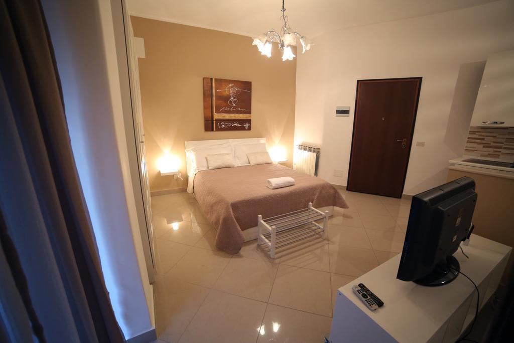 B&B Teocrito Katanya Dış mekan fotoğraf