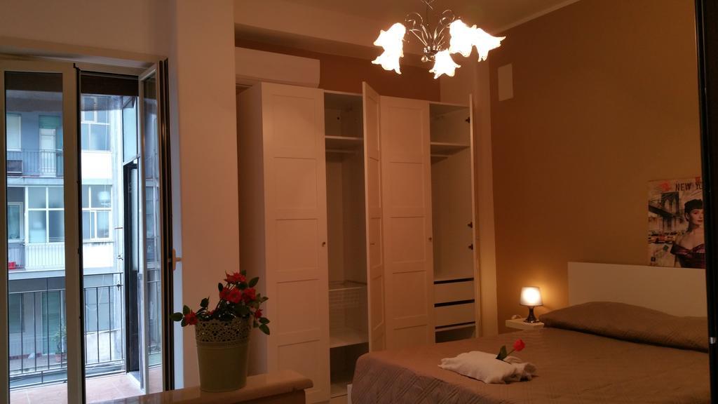 B&B Teocrito Katanya Dış mekan fotoğraf