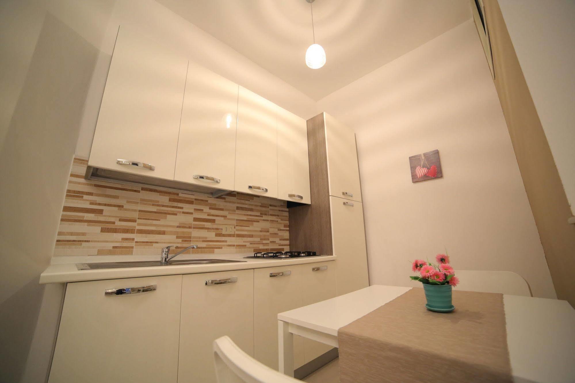 B&B Teocrito Katanya Dış mekan fotoğraf